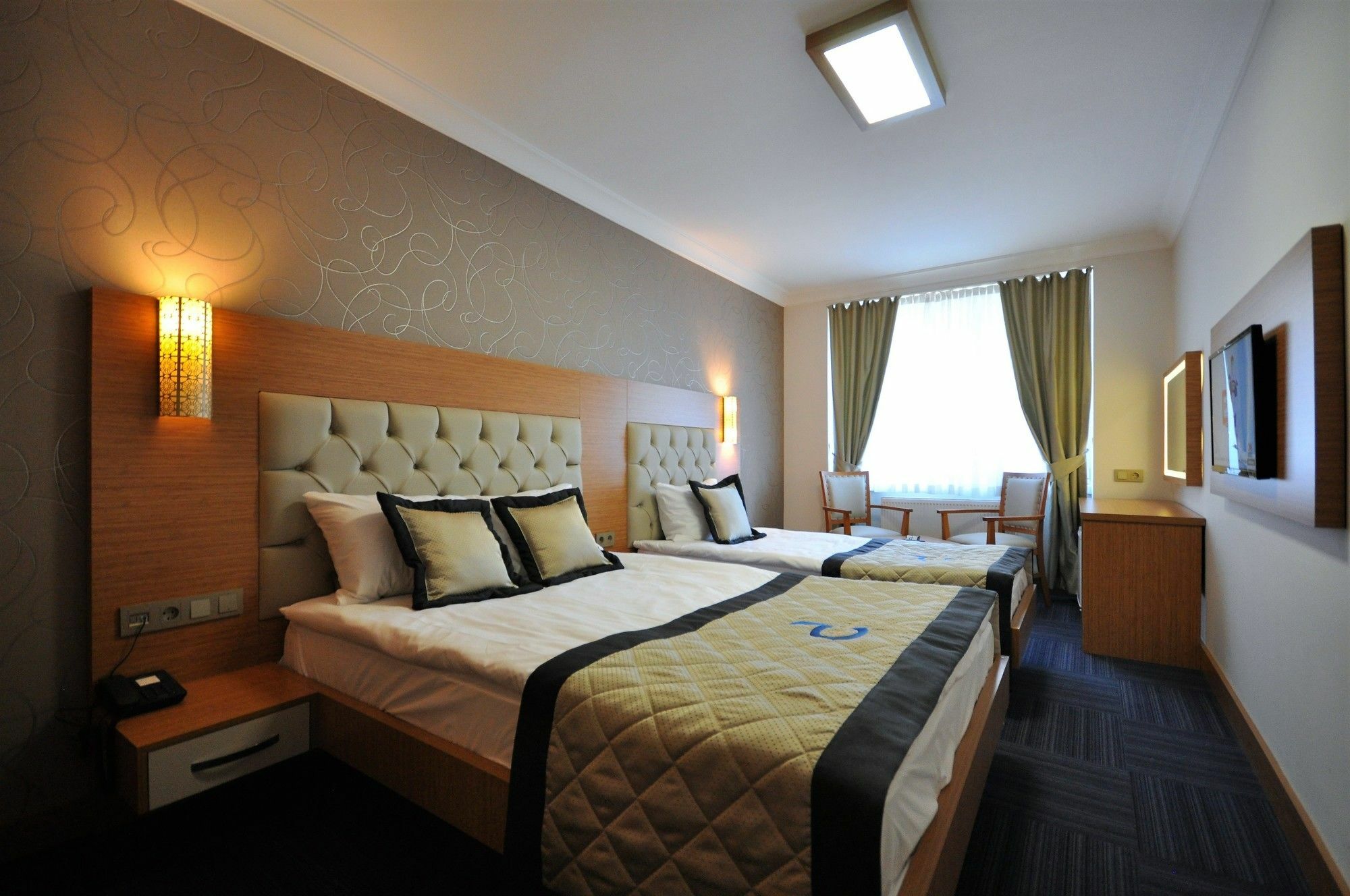 Double Comfort Hotel Ankara Extérieur photo